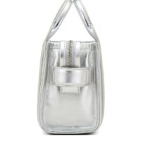 THE CROSSBODY METALLIC TOTE BAG5