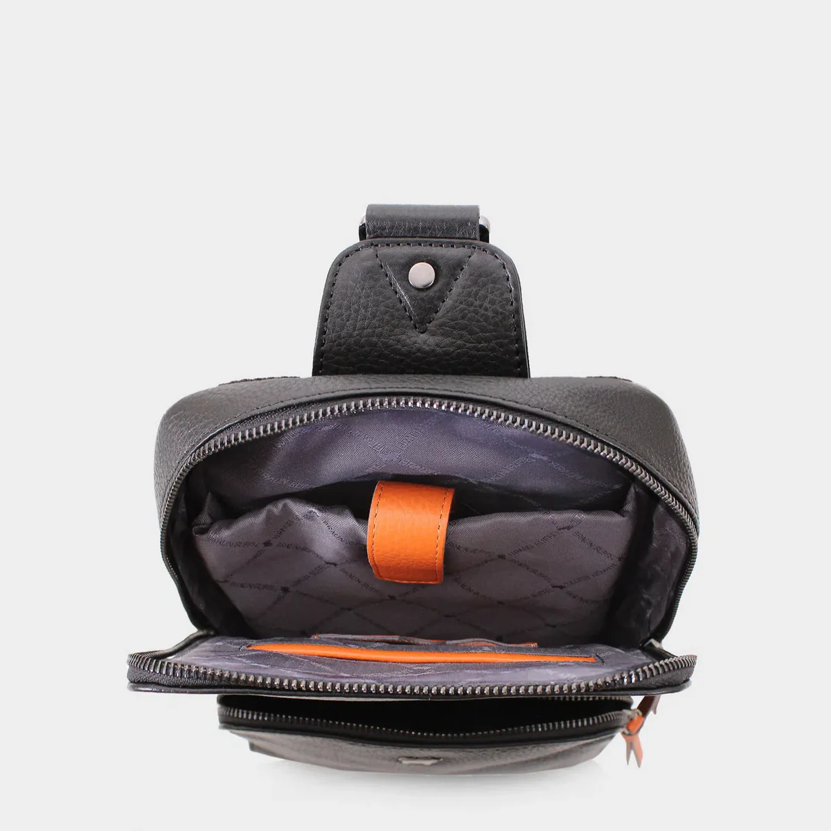 26360-808-010-novara-slingbag-schwarz-4