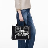 THE TROMPE L'OEIL CHARM CANVAS MEDIUM TOTE BAG - Thumbnail Image 3