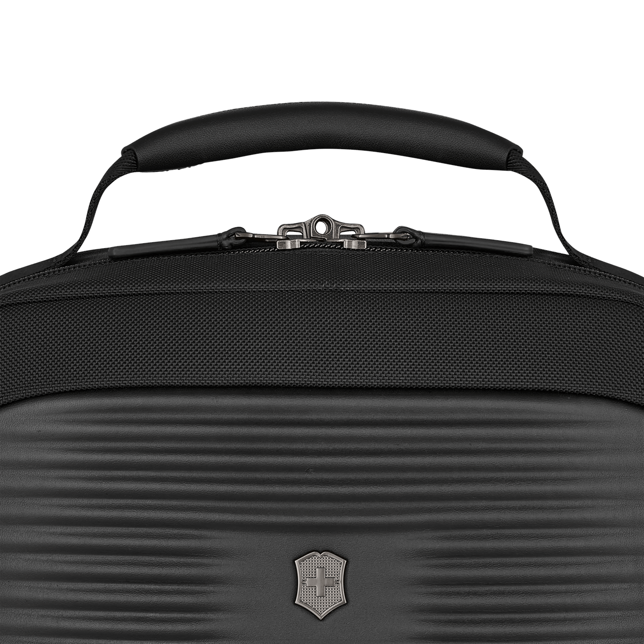 TGE_Mythic_Leather_Handle_DE_1